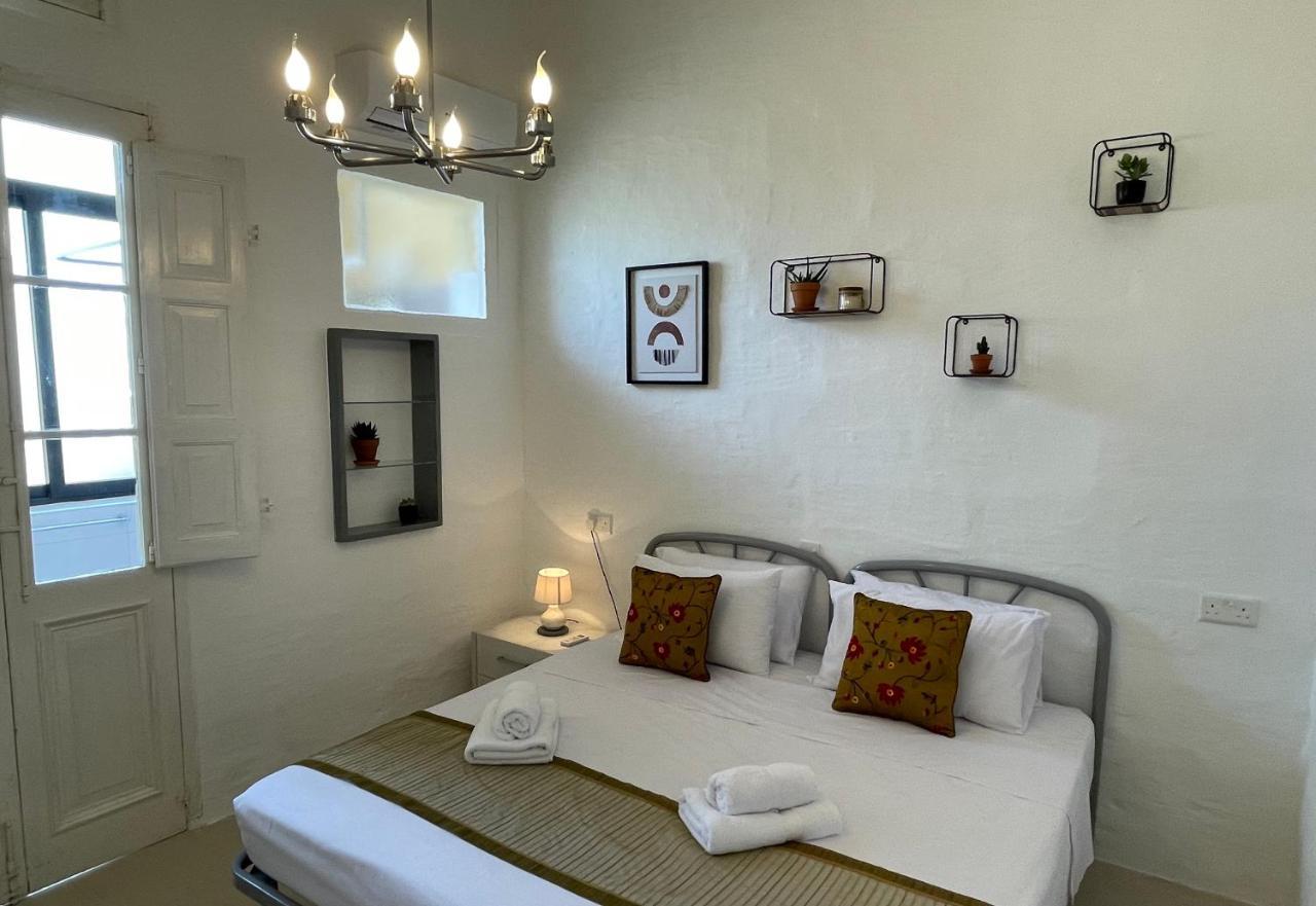 Отель Penelope Townhouse Ghajn il-Kbira  Экстерьер фото